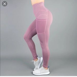 Buff bunny Luna leggings